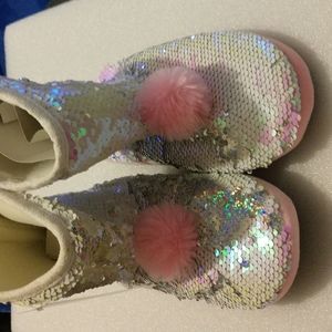 Sparkly slippers for girls